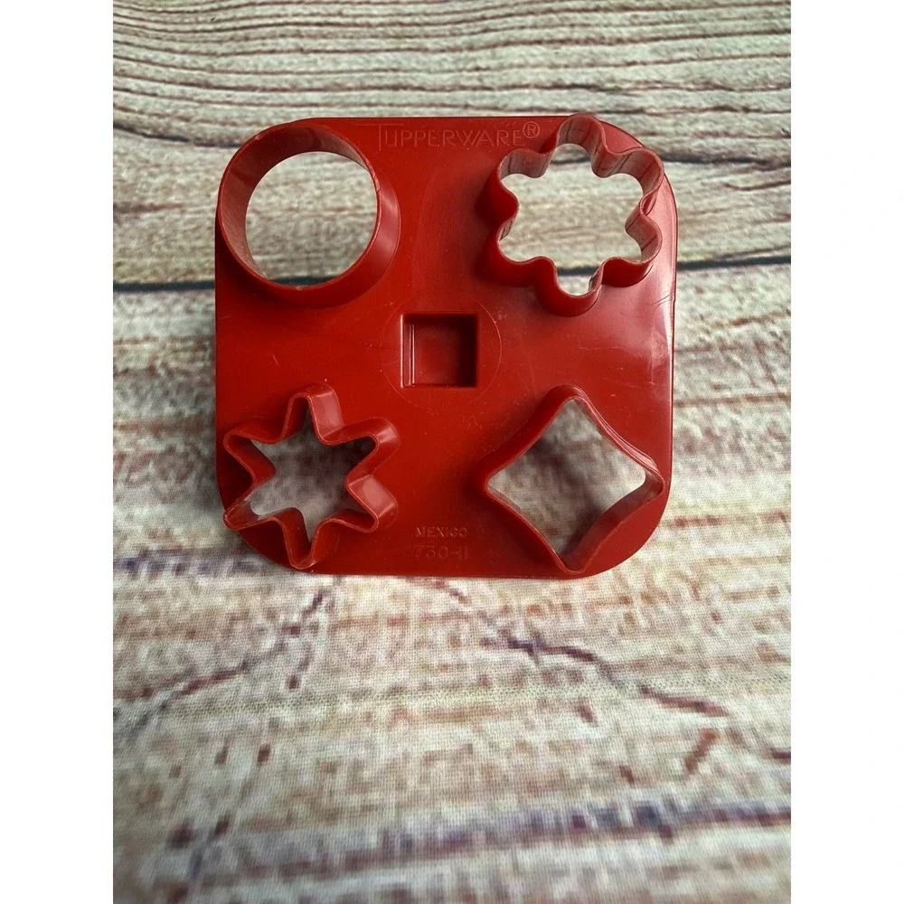 Vintage Tupperware 730 Mini Cookie Cutter 4 Shape Plastic Red